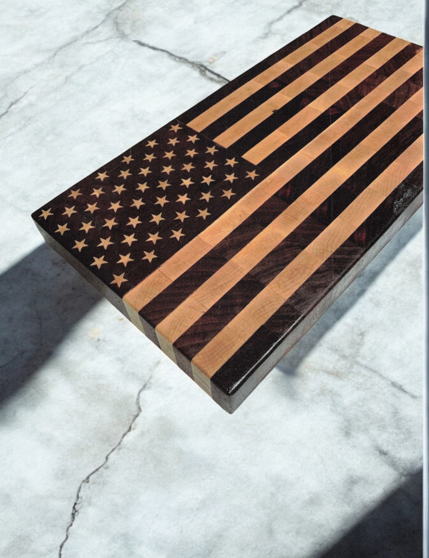 US American Flag Cutting Board